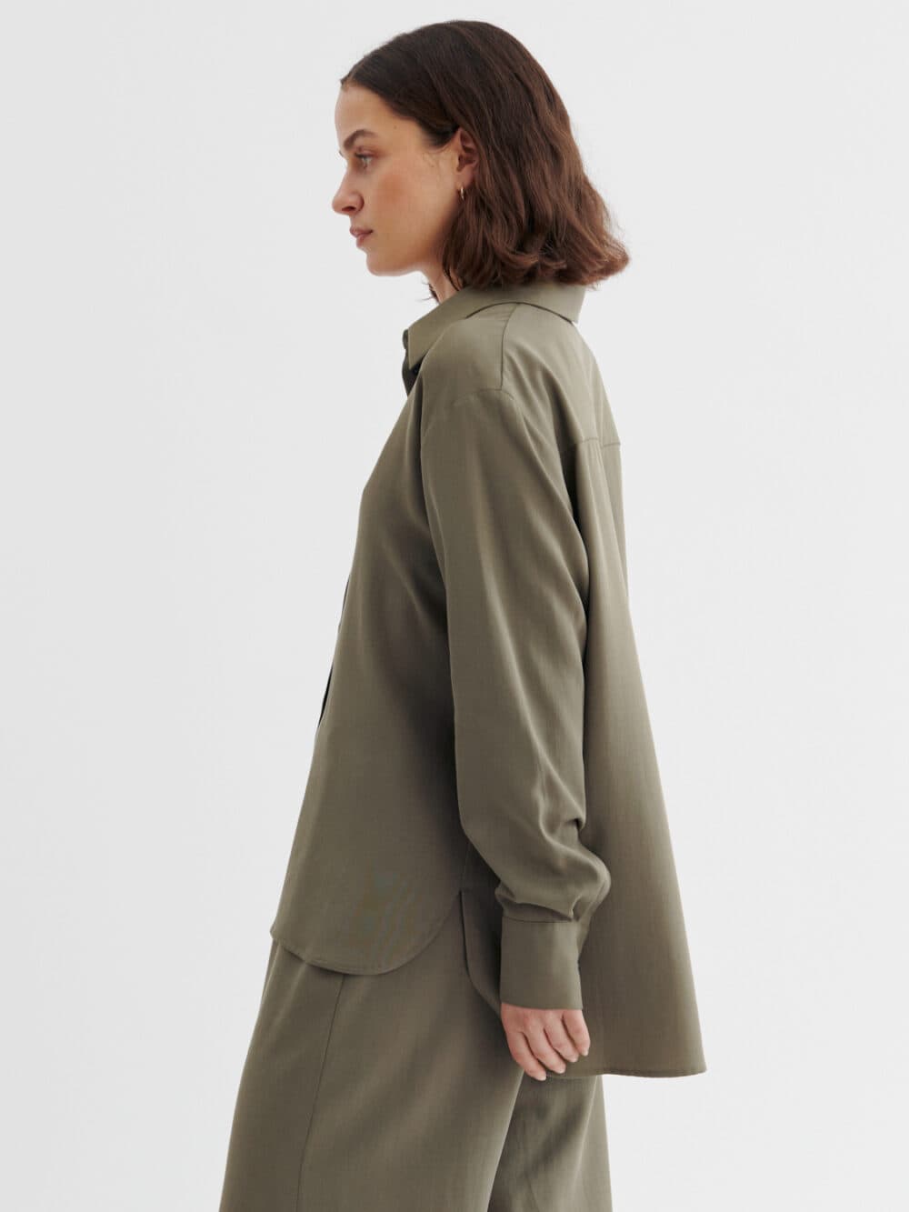 Daily Shirt Dusty Olive - Image 3