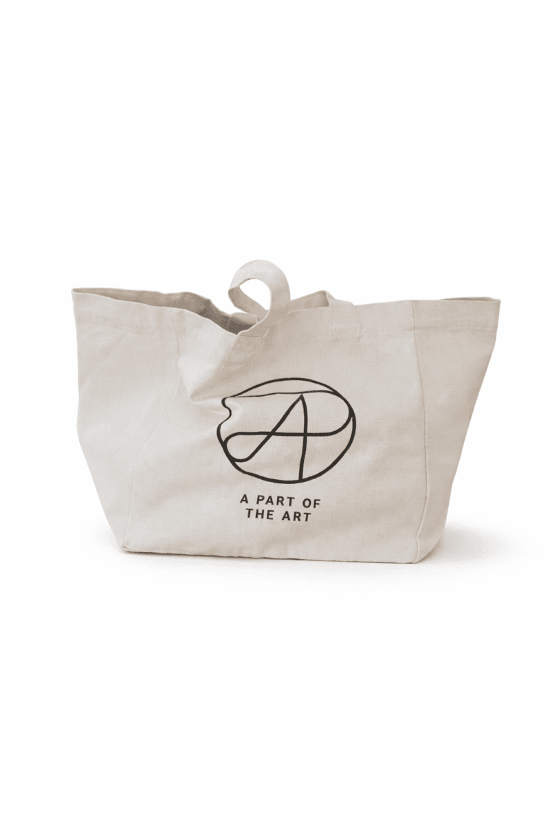 The Large Signature Tote - Image 1